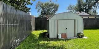 6820 SW 13th Ter Gallery 20