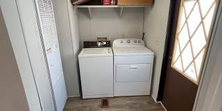Comfortable 3BR Home in Sought-After Buford City Schools Gallery 21