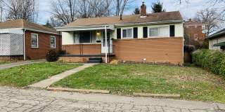 1325 Vermont Pl Ne Gallery 1