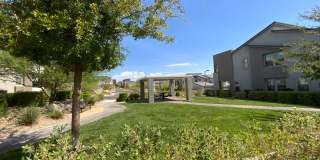 Townhouse in Summerlin North Gallery 41