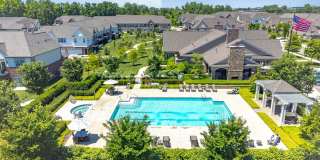 Huntley Manor Gallery 33