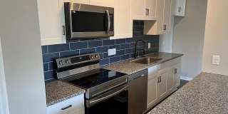 Room in 2 Bedroom Home at Meadow Rose Ln Gallery 10