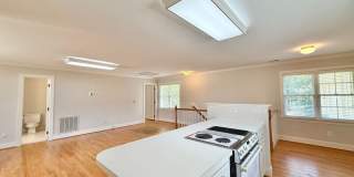 1610 Ridge Road Gallery 39