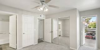 Sedona at Lone Mountain Apartments Gallery 31