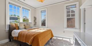 1124 Dilworth Crescent Row Gallery 31