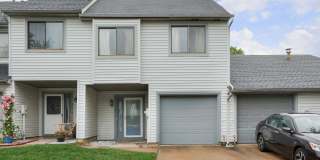 117 Lexington Circle Gallery 1