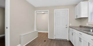 Updated 3 Bedroom Home Near Camp North End Gallery 7
