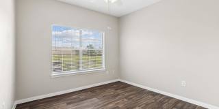 Laurel Point - Senior and Affordable Housing Gallery 8