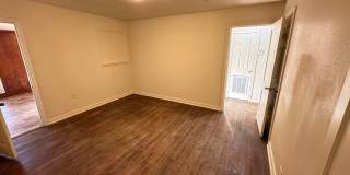 Cute 4 Bedroom Home! Gallery 6