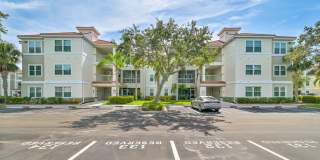 FIRST FLOOR CONDO ~ Walking Distance to Coconut Mall Gallery 1