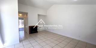 Spacious Updated 2bd/2ba Halfplex with 2 Car Garage Gallery 6