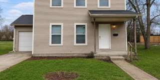For Rent - Four-Bedroom Two-Bathroom Home Available NOW! Gallery 1