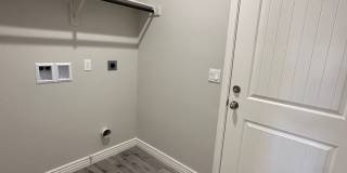 Beautiful 2024 Built 3 Bedroom, 2 bathroom home with RV Parking Gallery 42