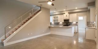6911 Meador Ave Gallery 29