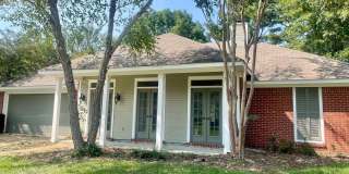3/2 Available for Rent in Oak Grove Subdivision! 39047 Gallery 1