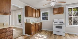 3 Bedroom Home For Rent - 3410 Easton Blvd Gallery 4