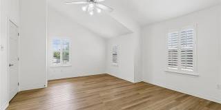 1701 COLAPISSA Street Gallery 12