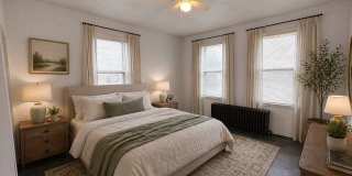 *Spacious 2BD/1BA Single-Family Home Available in Oakland* Gallery 17