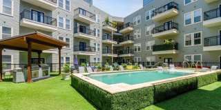 Arrive West End Gallery 1