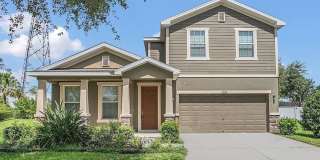 Spacious 4 Bedroom in Riverview Gallery 1