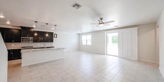 14090 W OLD OAK Lane Gallery 7