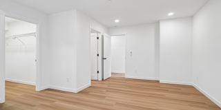 950 Maple Ave - B Gallery 16