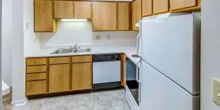 Lakeview Apartments Gallery 29