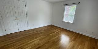34 Suburban Avenue Gallery 20
