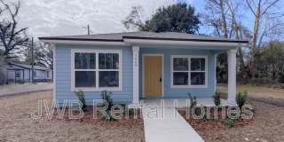 1404 23rd St W Gallery 1