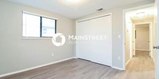4621 Bowl Street Gallery 10