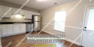 3 Bedroom 2 Bath Townhouse Gallery 7