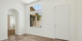 5433 Overlook Valley Street Gallery 3
