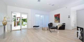 880 N Venetian Dr Gallery 5