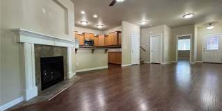 Edgewater Community Gallery 8