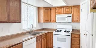 2 BR/1BA | Newly Renovated Condo | In Orem! 2 BR/1BA | Newly Renovated Condo | In Orem! Gallery 5