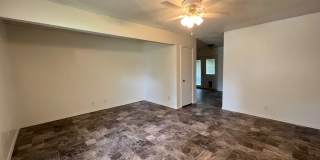 417 E Linden Ln Gallery 4