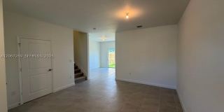 2537 SE 25th Dr Gallery 11