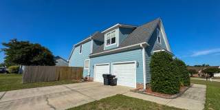 Well-Maintained 4 Bed 2.5 Bath Home with a Pool Gallery 4