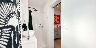 1338 West 35th Place - Co-Living 1338 West 35th Place - Co-Living Gallery 22