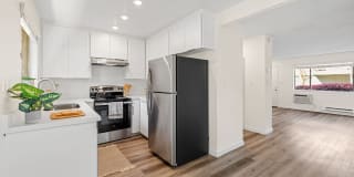 Pruneyard West Gallery 22