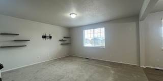 Beautiful Home in Windsor Gallery 15