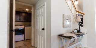 2322 E MILLBRAE Court Gallery 40