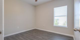 2221 Betsy Ross Ln Gallery 12