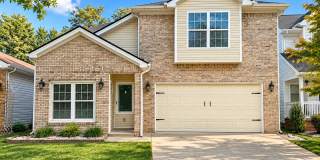 Lovely 3-Bedroom Home in Desirable Hamburg Area! Spacious Layout, Convenient Location! Gallery 1