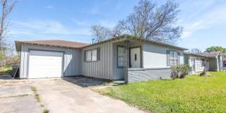 3714 Ridgemont Drive Gallery 1