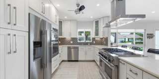 2210 NE 34TH Court Gallery 4