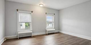 192 DUPONT STREET Gallery 11