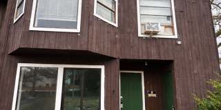 4 bed 2 bath in Decatur! Gallery 1