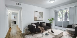 Chelsea Apartments Gallery 7