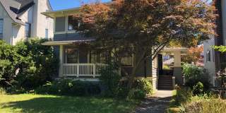 Wonderful University District 8 bedrooms house! Gallery 1